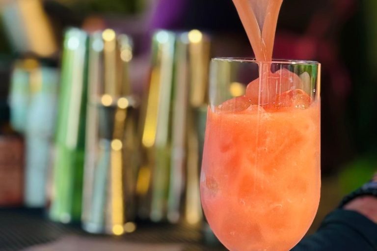 seo keywords mobile bar hire Somerset
cocktail bar hire Bath
mobile cocktail bar UK
event bartending service
mobile bar for weddings
cocktail cateri